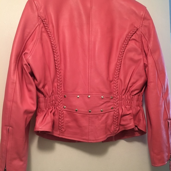 Women’s Jacket - Picture 6 of 8